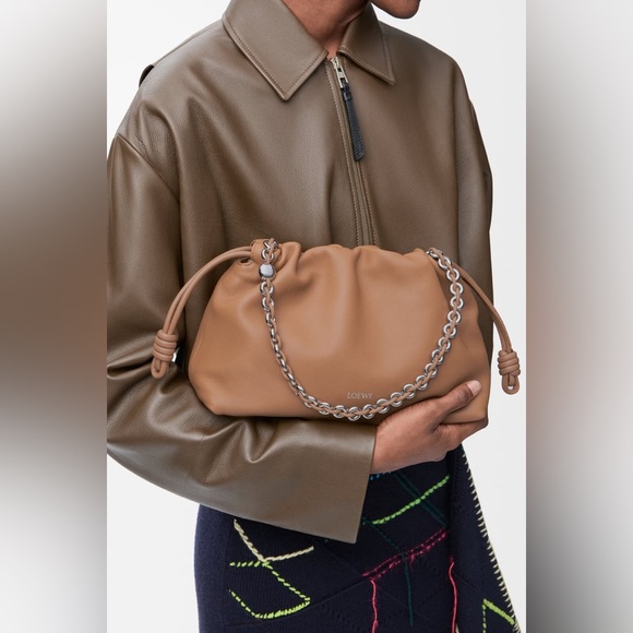 EUC AUTH Loewe Flamenco Chain in BROWN - Picture 15 of 15